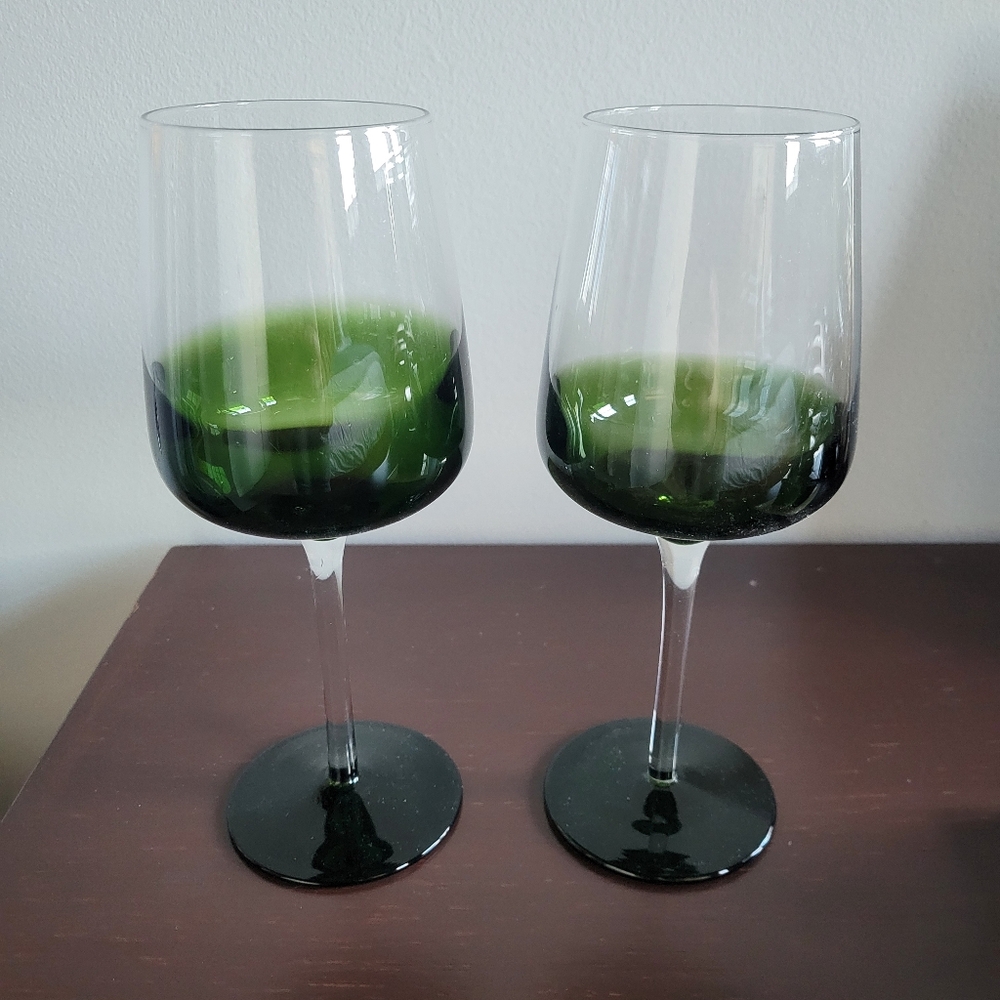 Y2K Pier 1 Elemental Green Wine Glasses - Set of 2